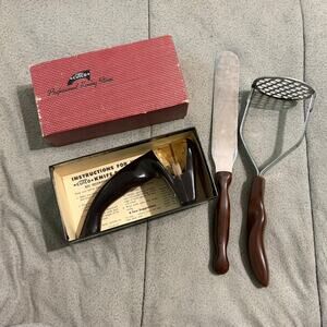Vintage Cutco Kitchen Tool Lot Sharpener Box Spatula 1028 Potato Masher 14 USA